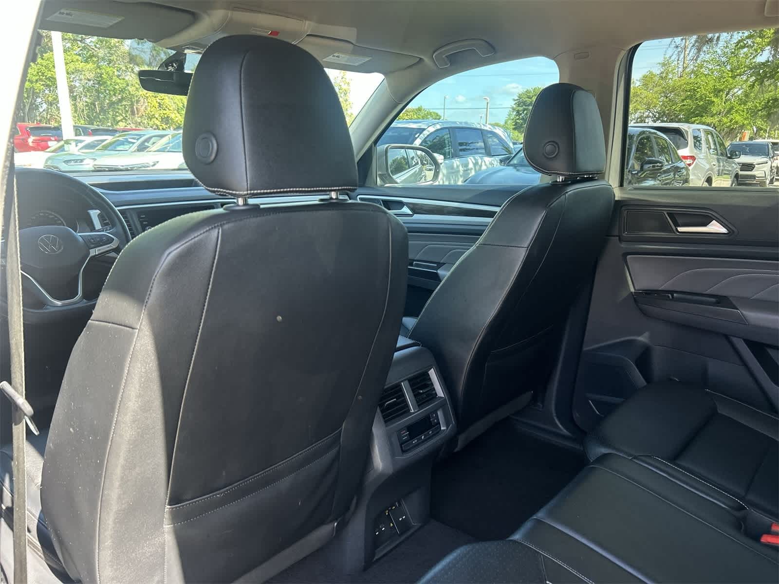 2021 Volkswagen Atlas SE 14