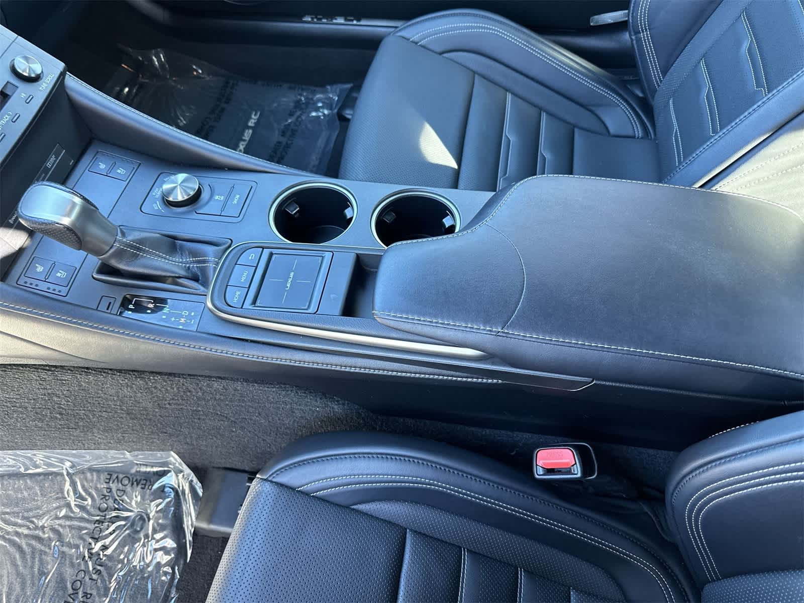 Thumbnail: 2016 Lexus RC - 18