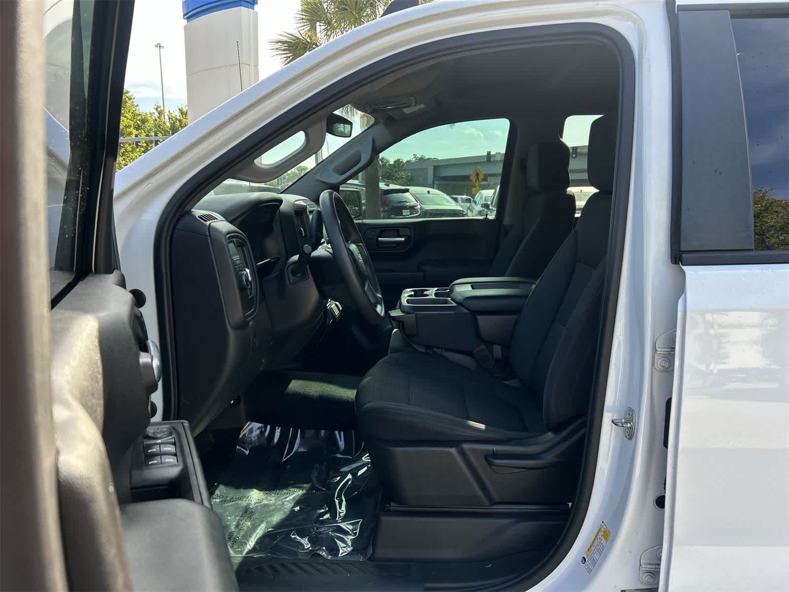 Thumbnail: 2020 Chevrolet Silverado 1500 - 2