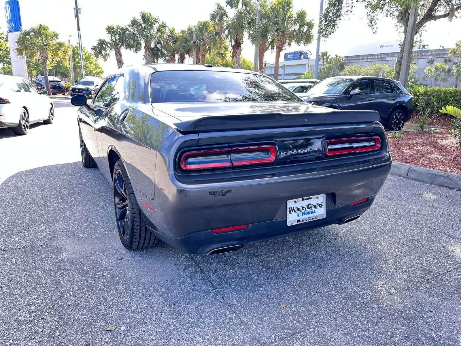 Thumbnail: 2016 Dodge Challenger - 4