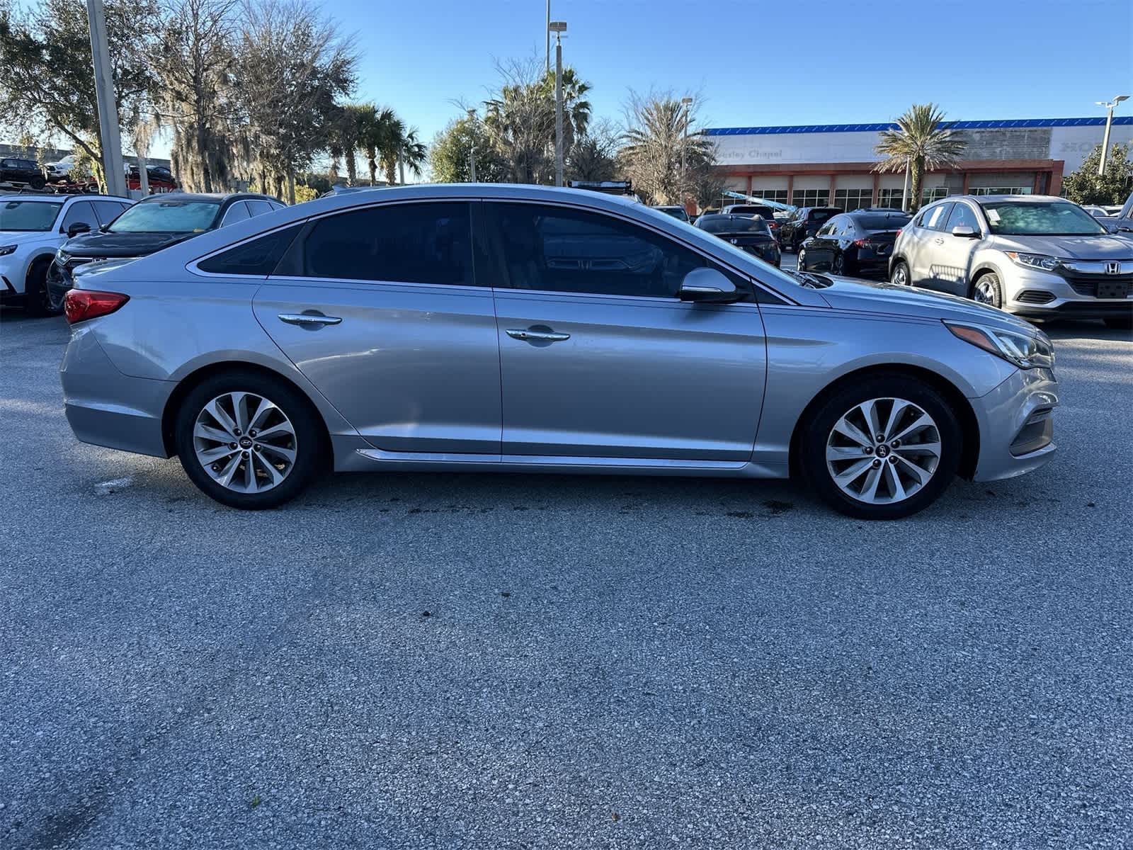 Thumbnail: 2015 Hyundai Sonata - 7