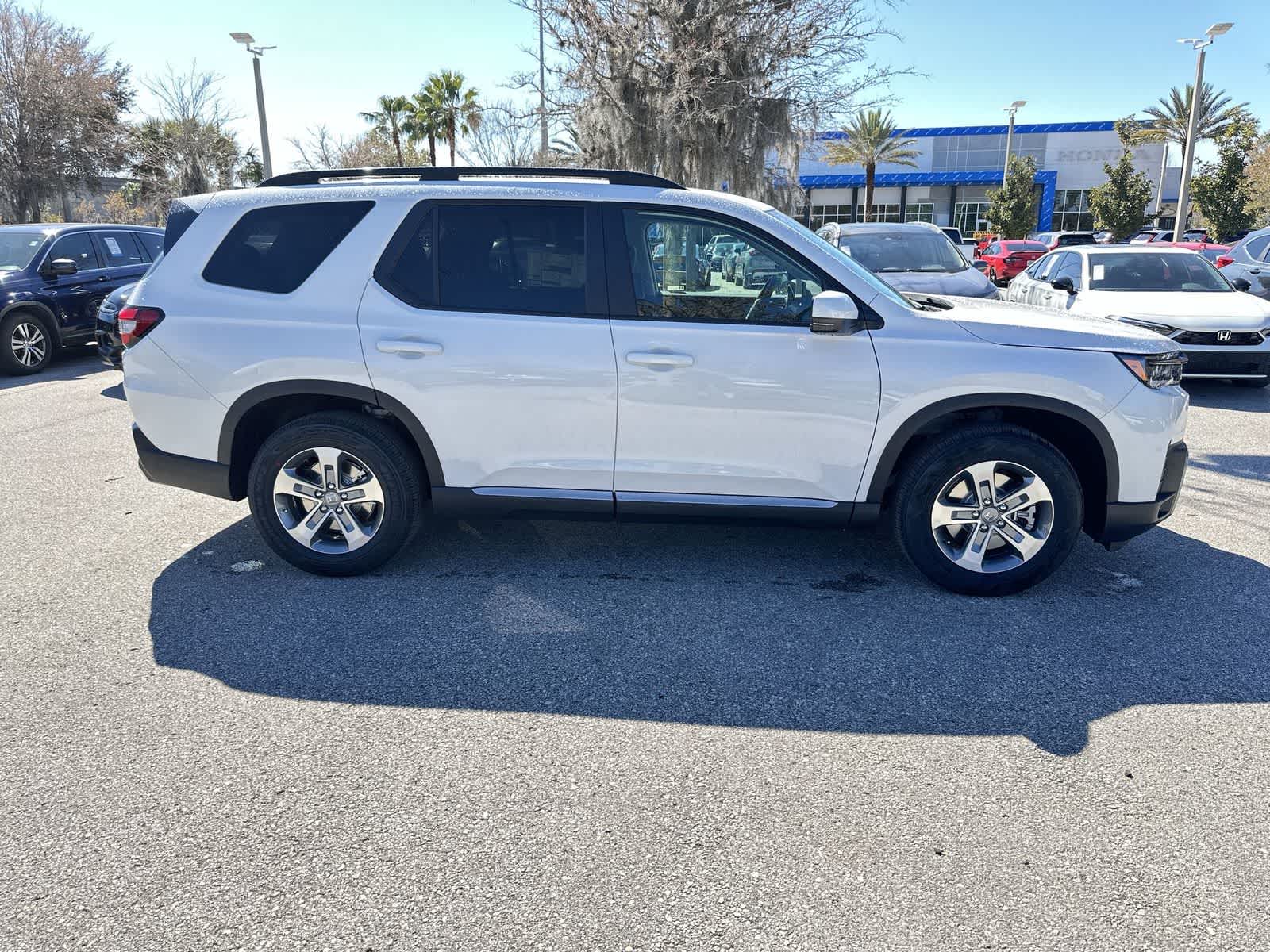 Thumbnail: 2026 Honda Pilot - 7