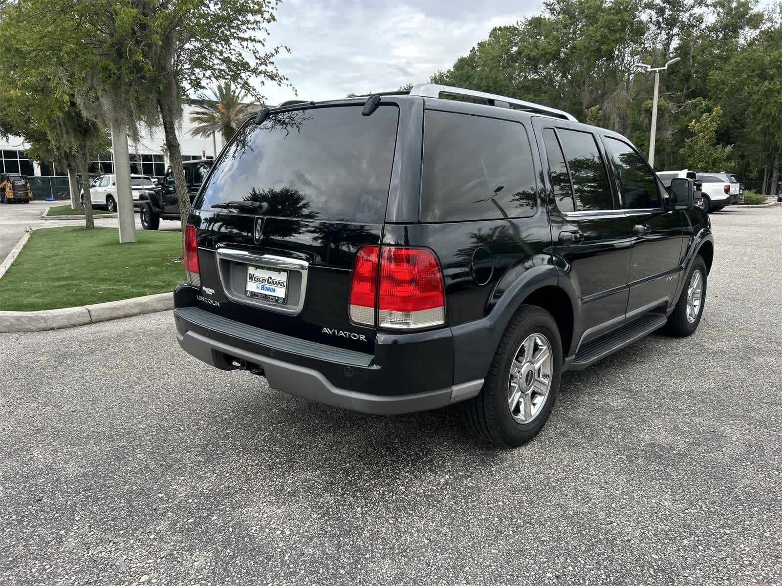 Thumbnail: 2005 Lincoln Aviator - 6