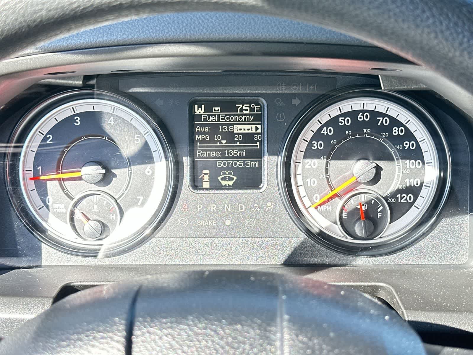 Thumbnail: 2019 RAM 1500 Classic - 21