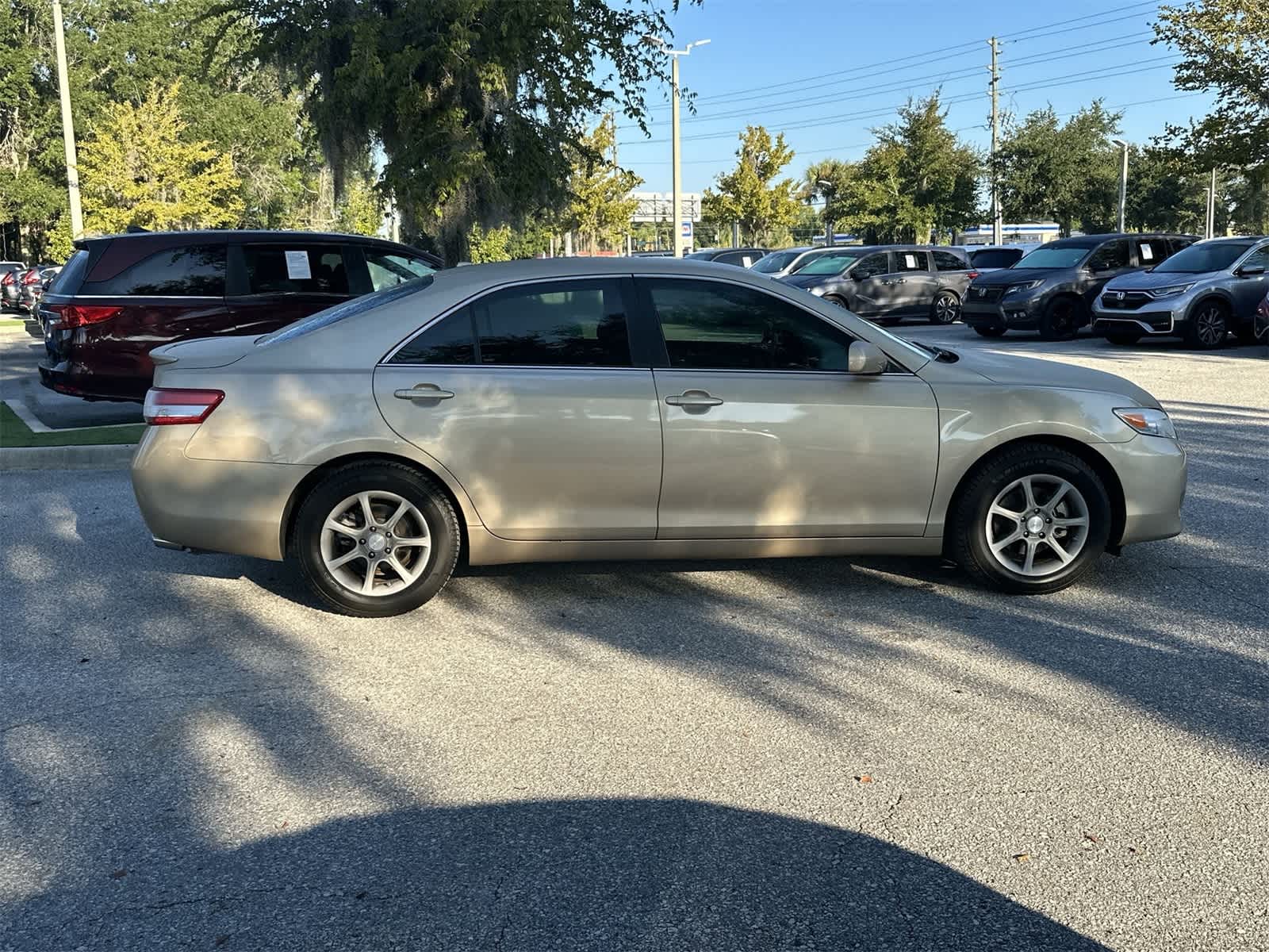 Thumbnail: 2010 Toyota Camry - 7