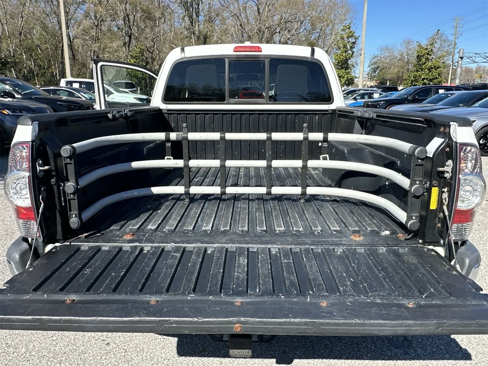 Thumbnail: 2010 Toyota Tacoma - 22