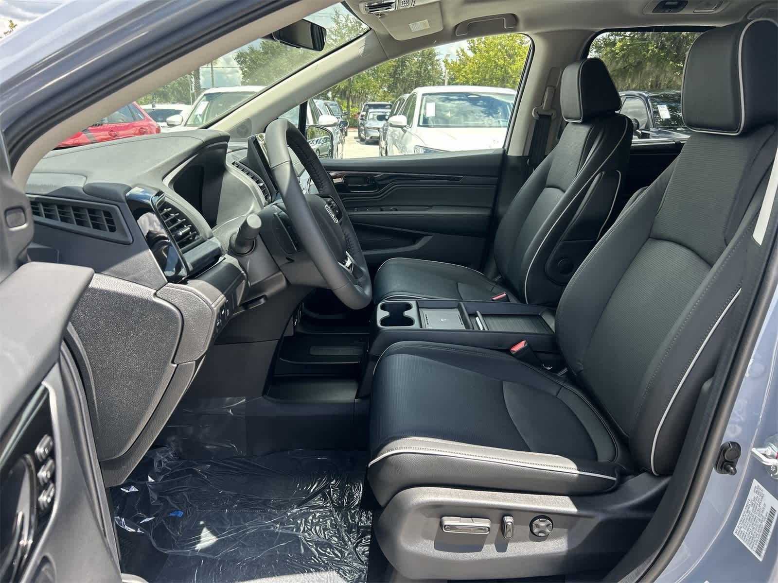 Thumbnail: 2026 Honda Odyssey - 13
