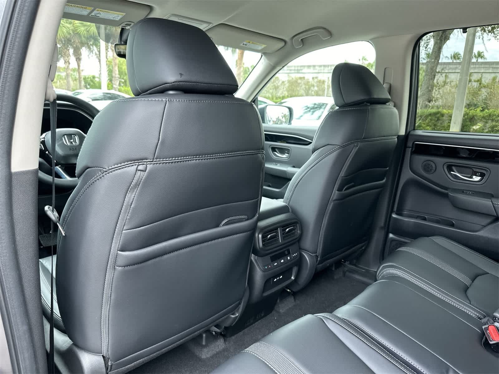 Thumbnail: 2025 Honda Pilot - 14