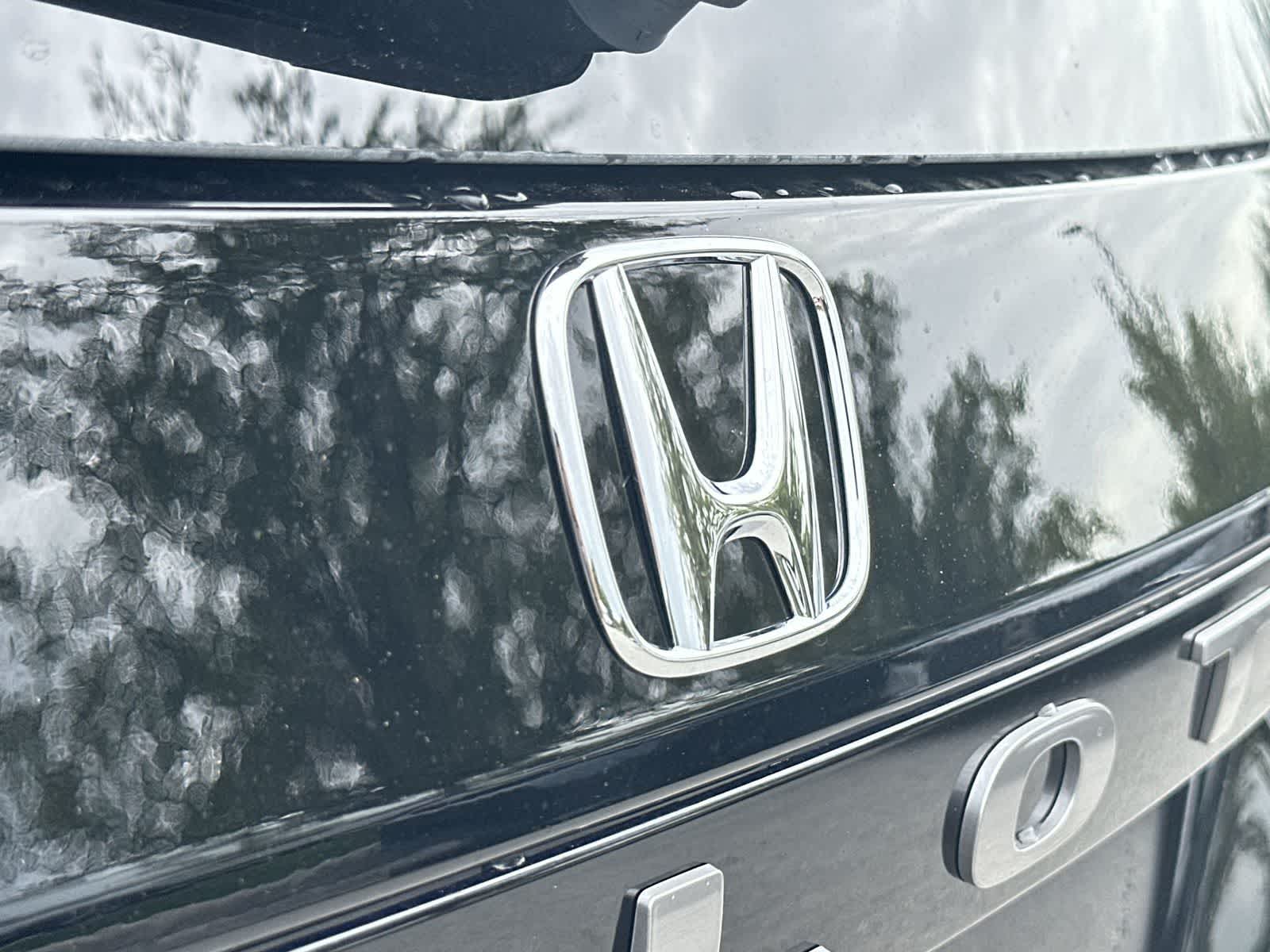 Thumbnail: 2026 Honda Pilot - 10