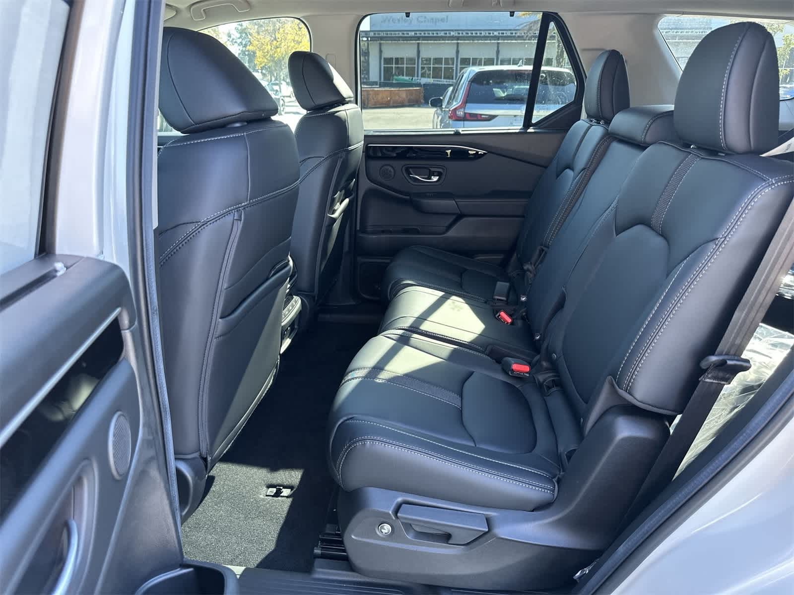 Thumbnail: 2025 Honda Pilot - 15