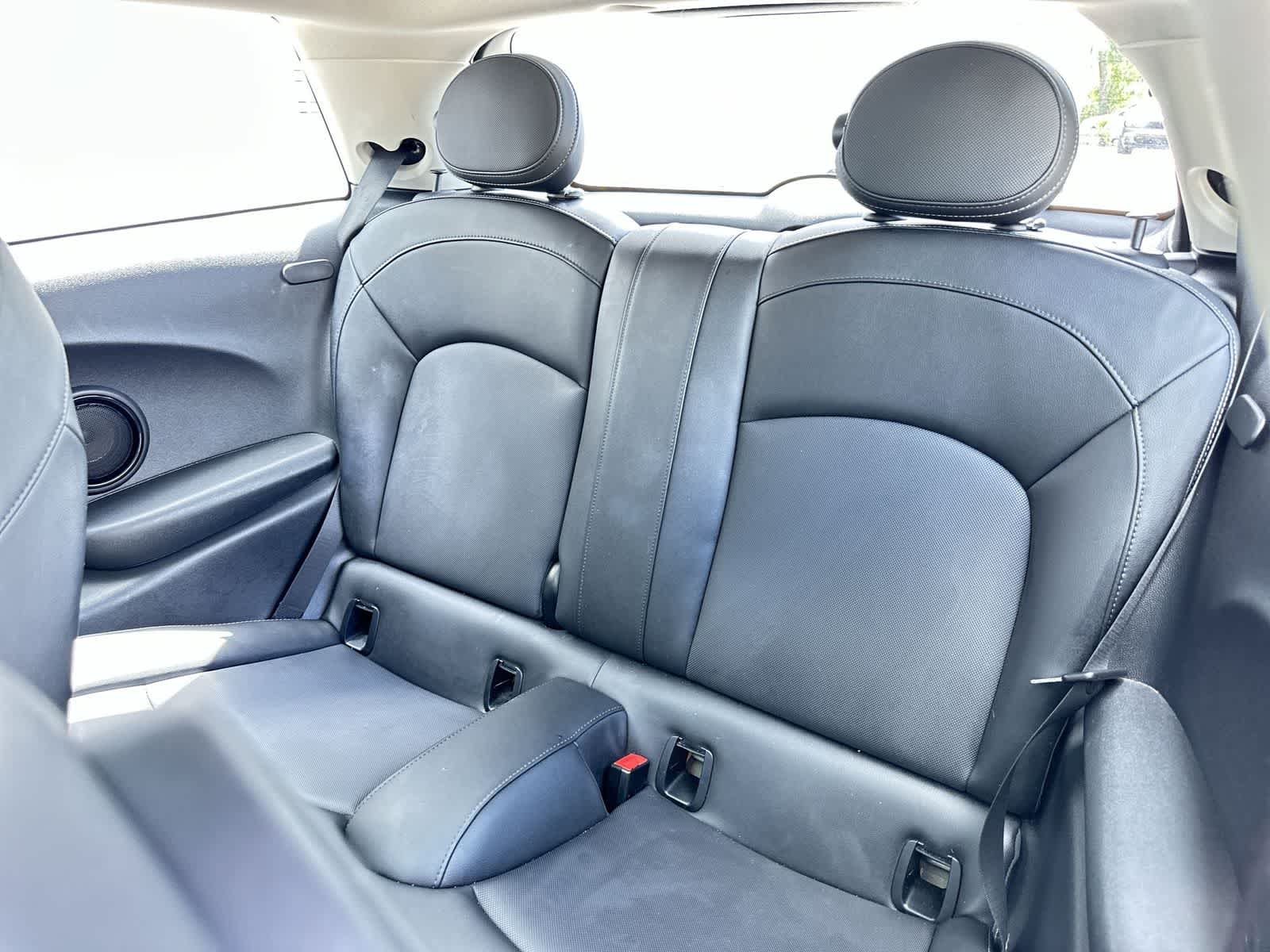 Thumbnail: 2019 MINI Cooper Hardtop - 14