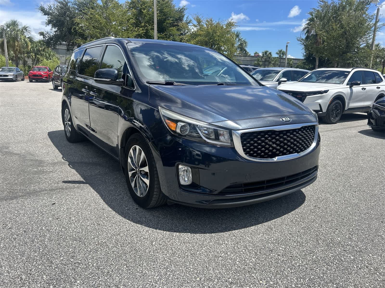 Thumbnail: 2015 Kia Sedona - 8