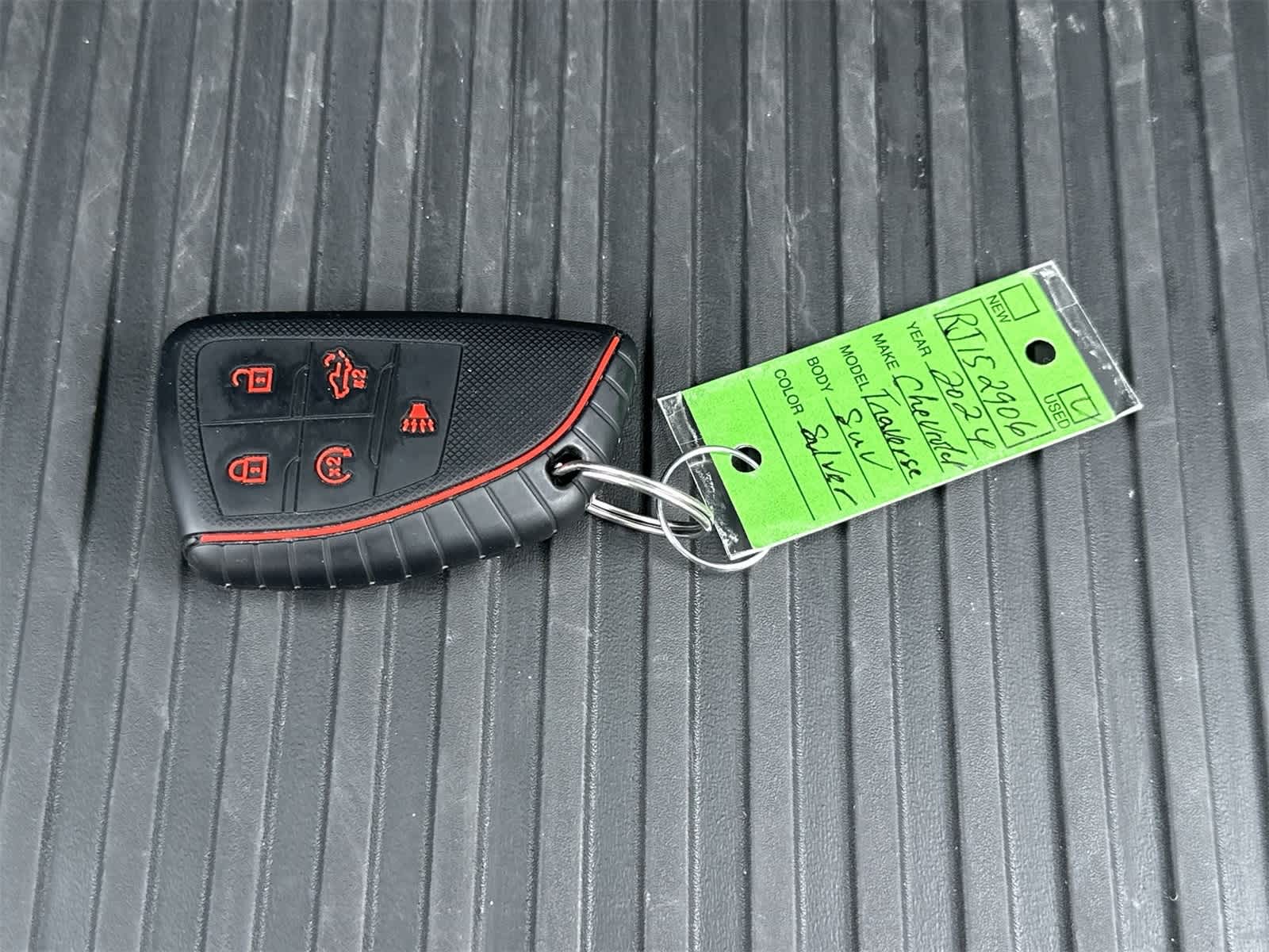 Thumbnail: 2024 Chevrolet Traverse - 25