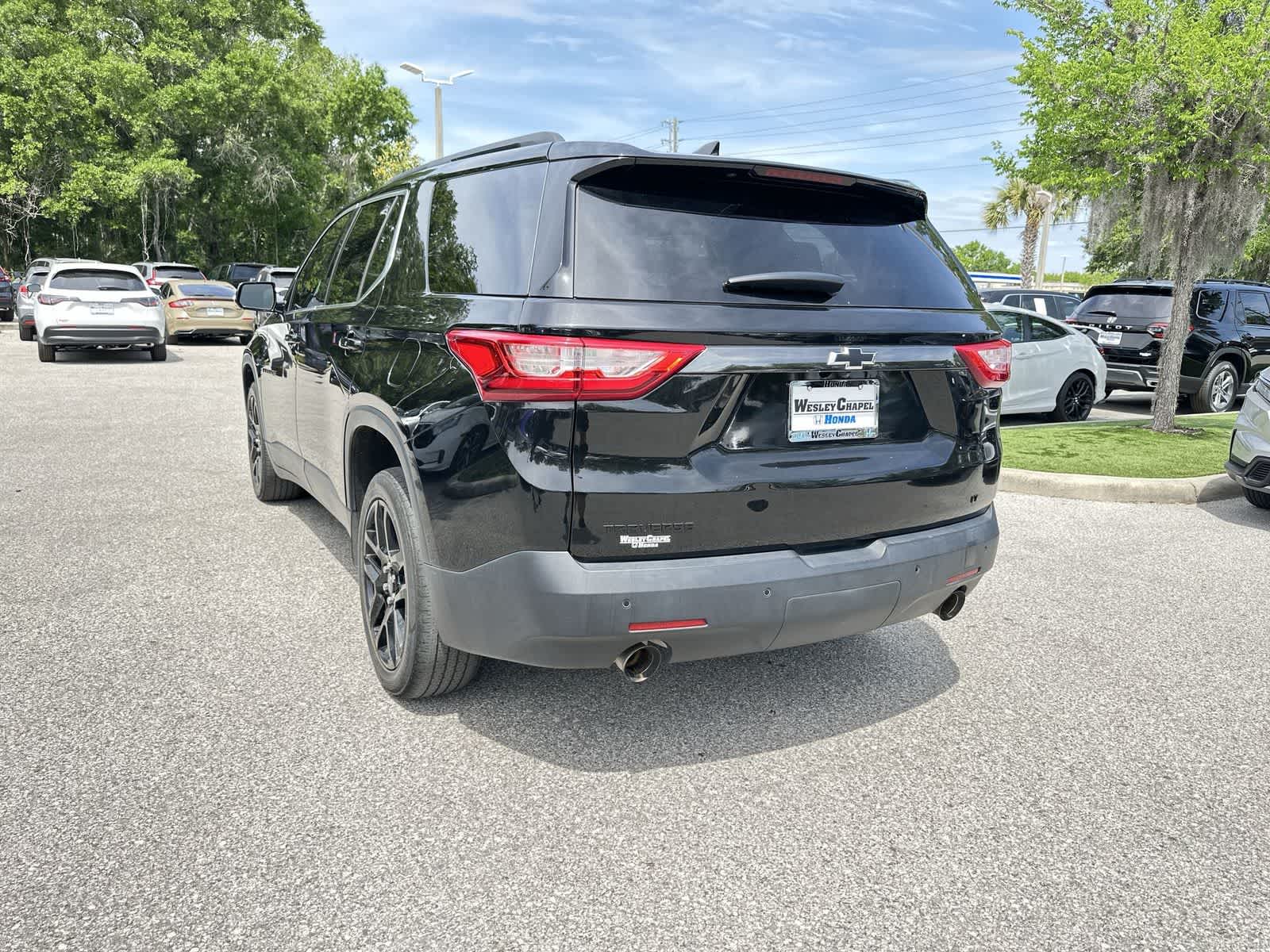 Thumbnail: 2019 Chevrolet Traverse - 4