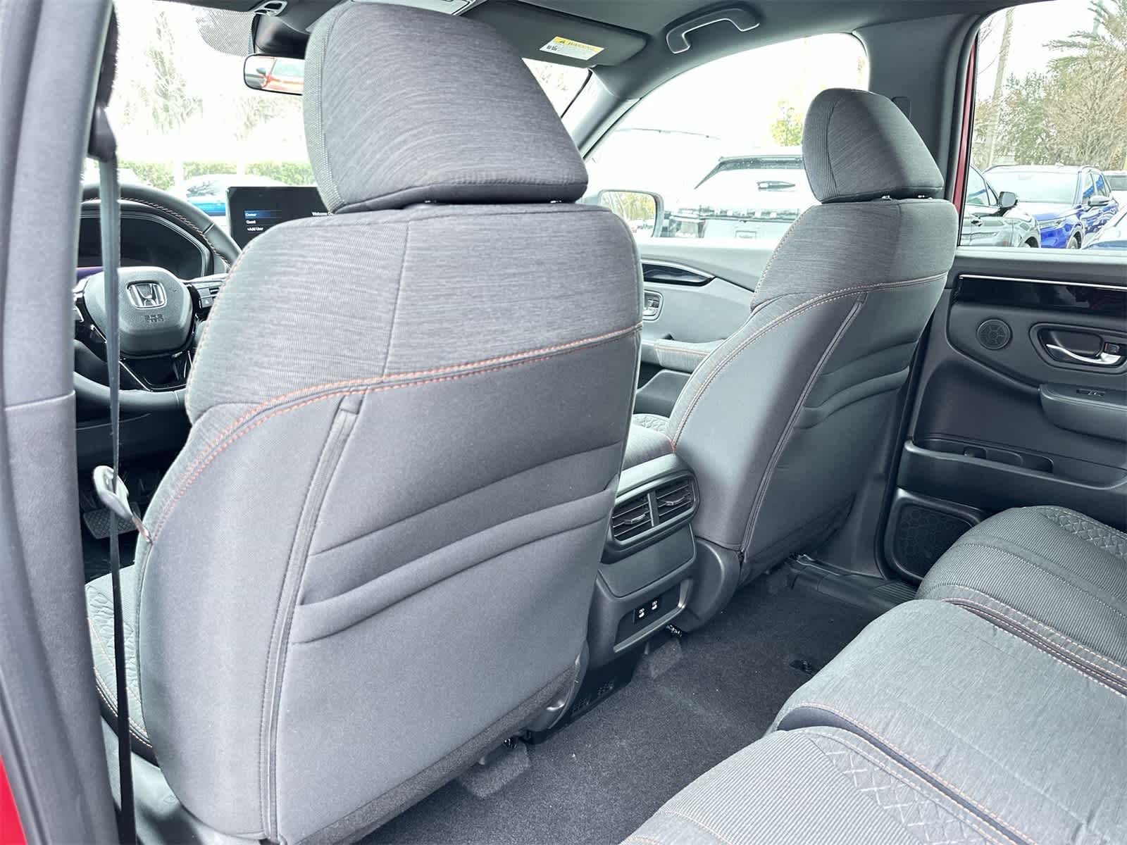 Thumbnail: 2026 Honda Pilot - 14