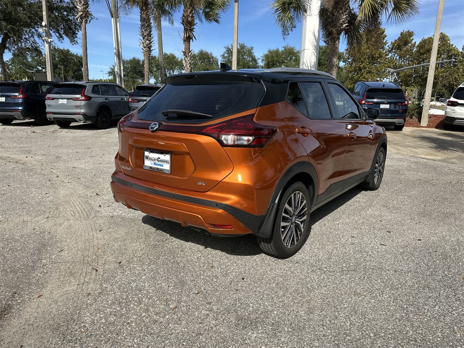 Thumbnail: 2021 Nissan Kicks - 6