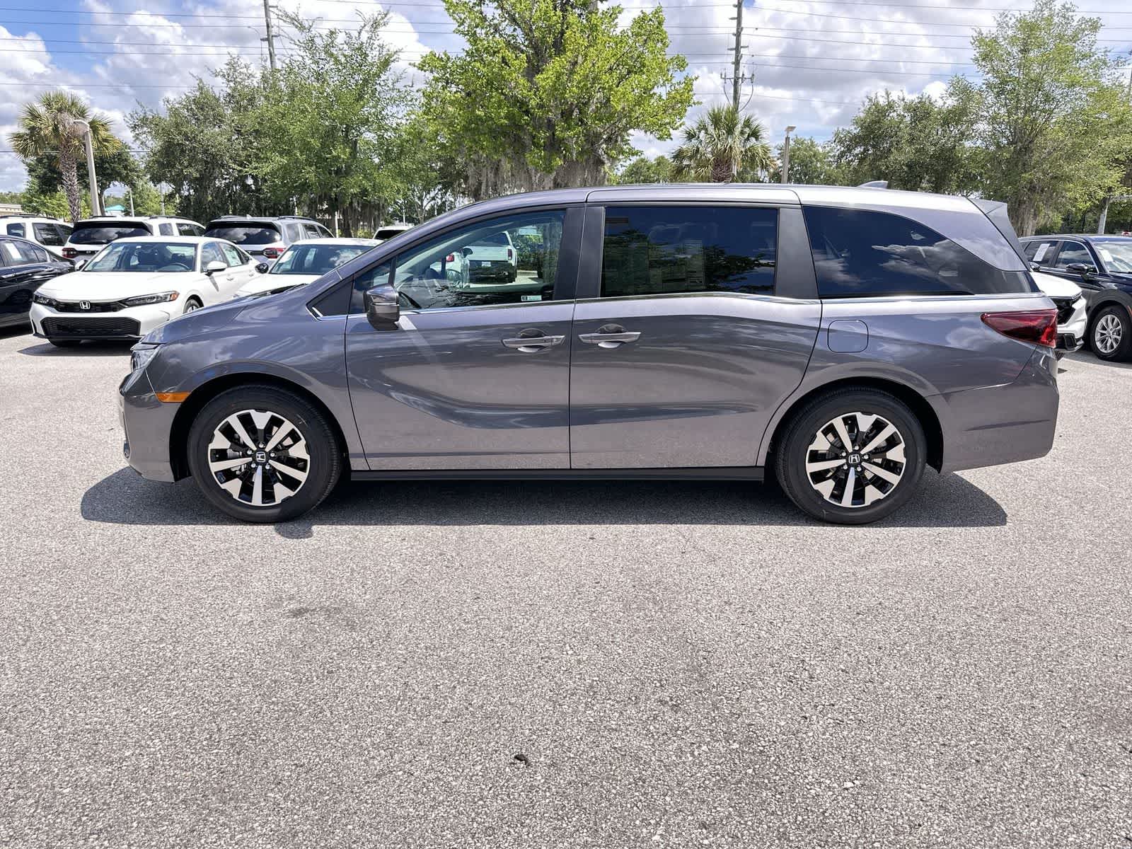 Thumbnail: 2026 Honda Odyssey - 3