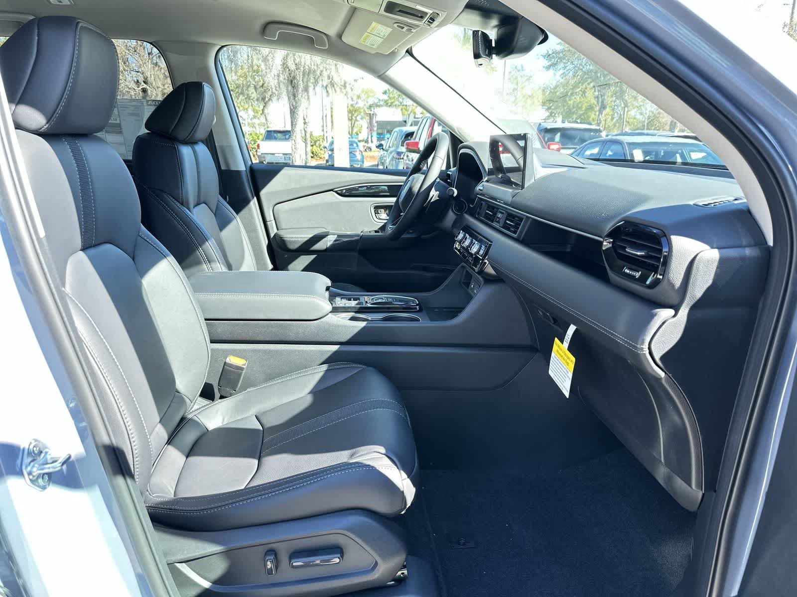 Thumbnail: 2026 Honda Pilot - 17