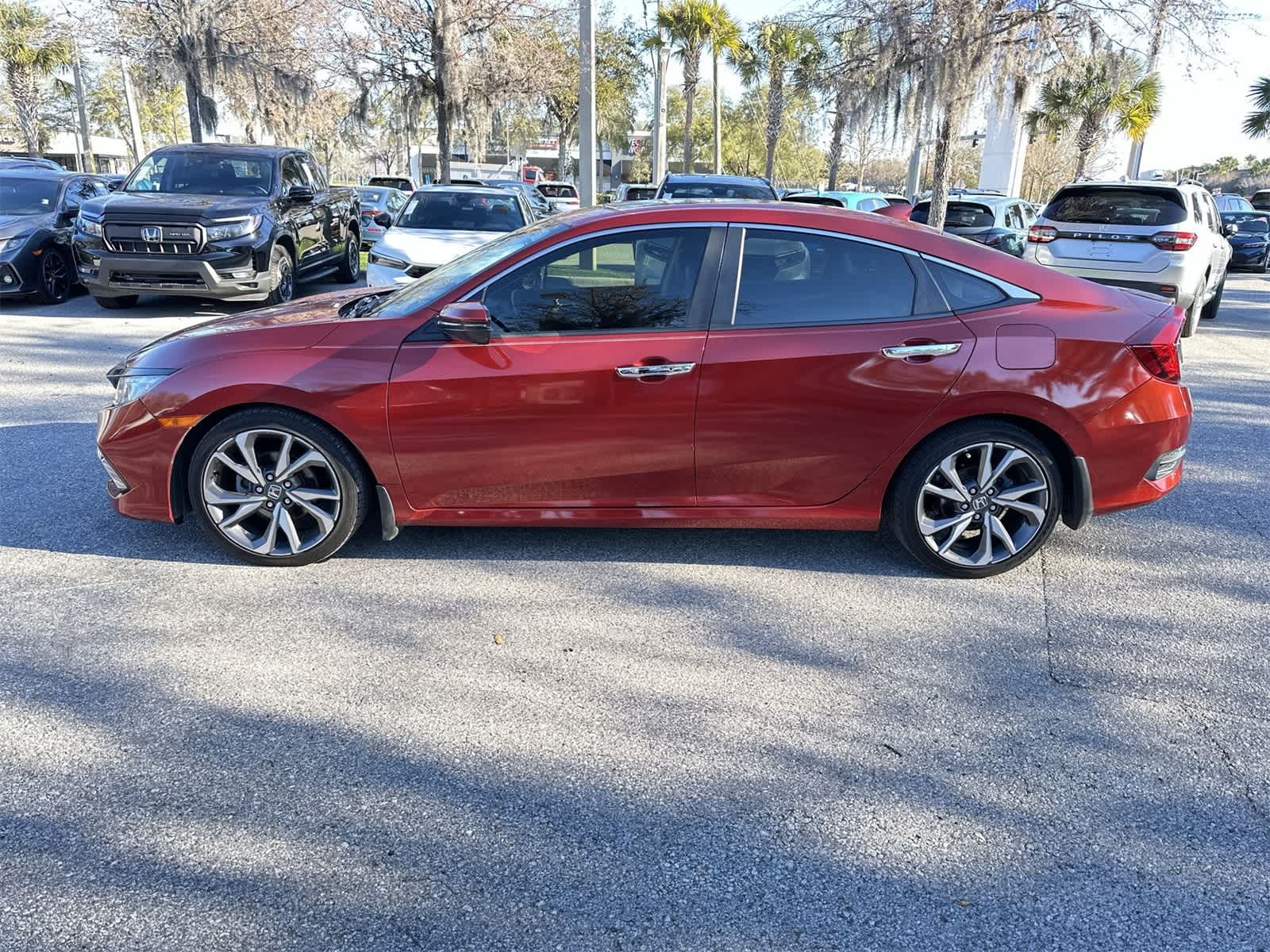 Thumbnail: 2019 Honda Civic - 3