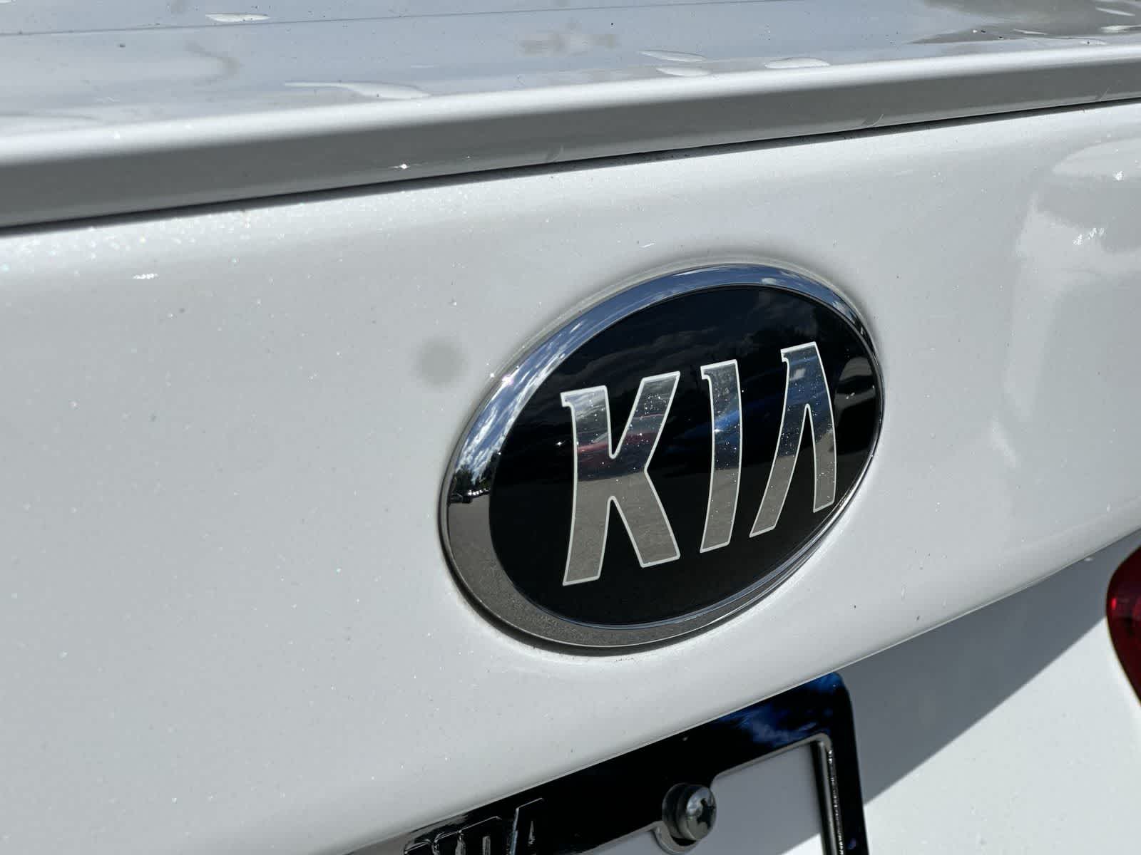 Thumbnail: 2019 Kia Optima - 10