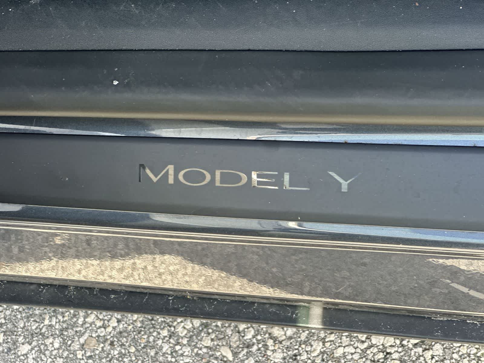 Thumbnail: 2023 Tesla Model Y - 11