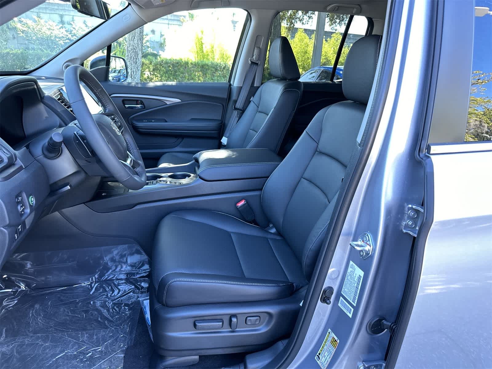 Thumbnail: 2025 Honda Ridgeline - 13