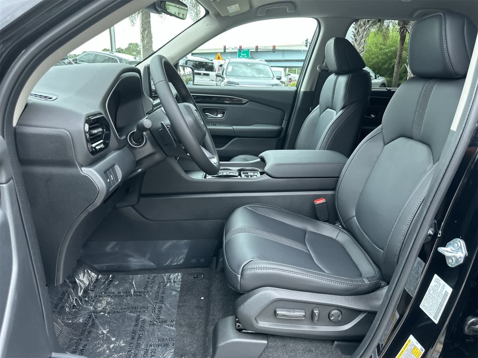 Thumbnail: 2025 Honda Pilot - 13