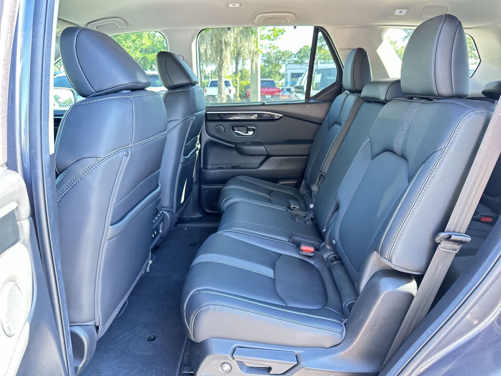 Thumbnail: 2026 Honda Pilot - 15