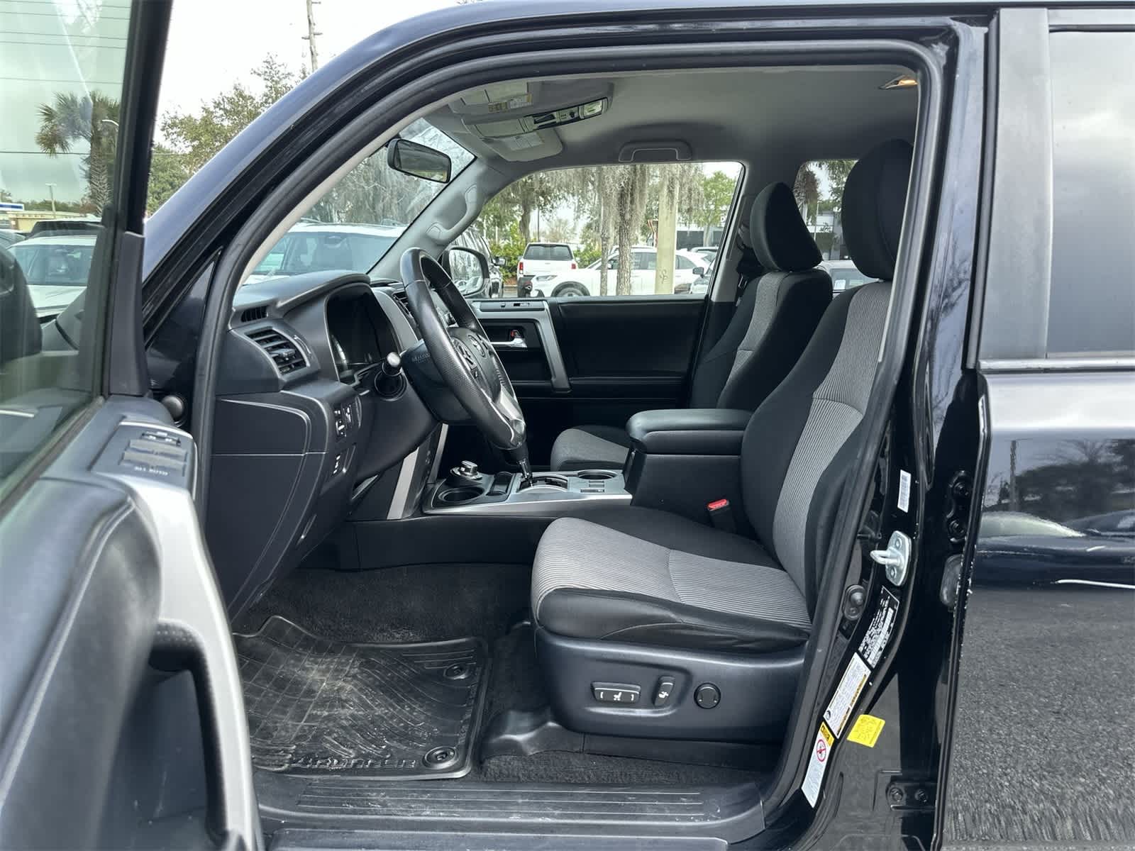 Thumbnail: 2015 Toyota 4Runner - 2