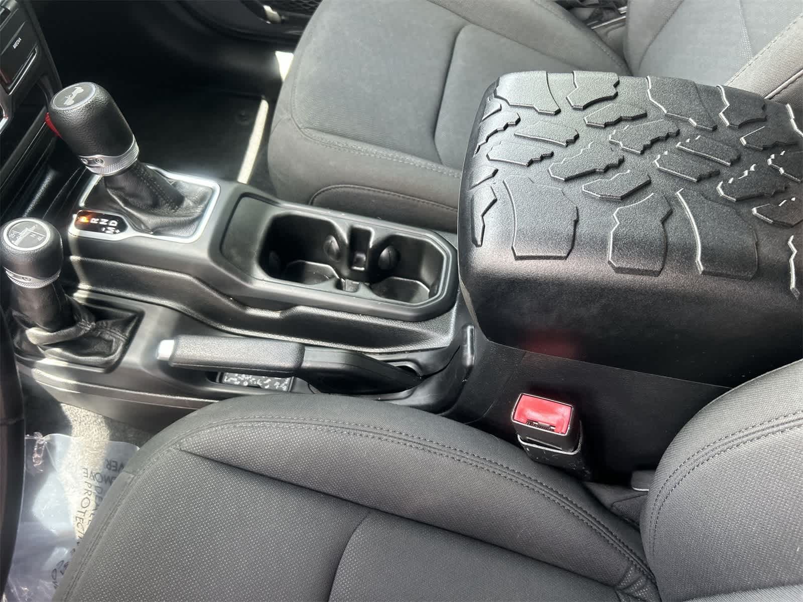 2020 Jeep Wrangler Unlimited Sport 19