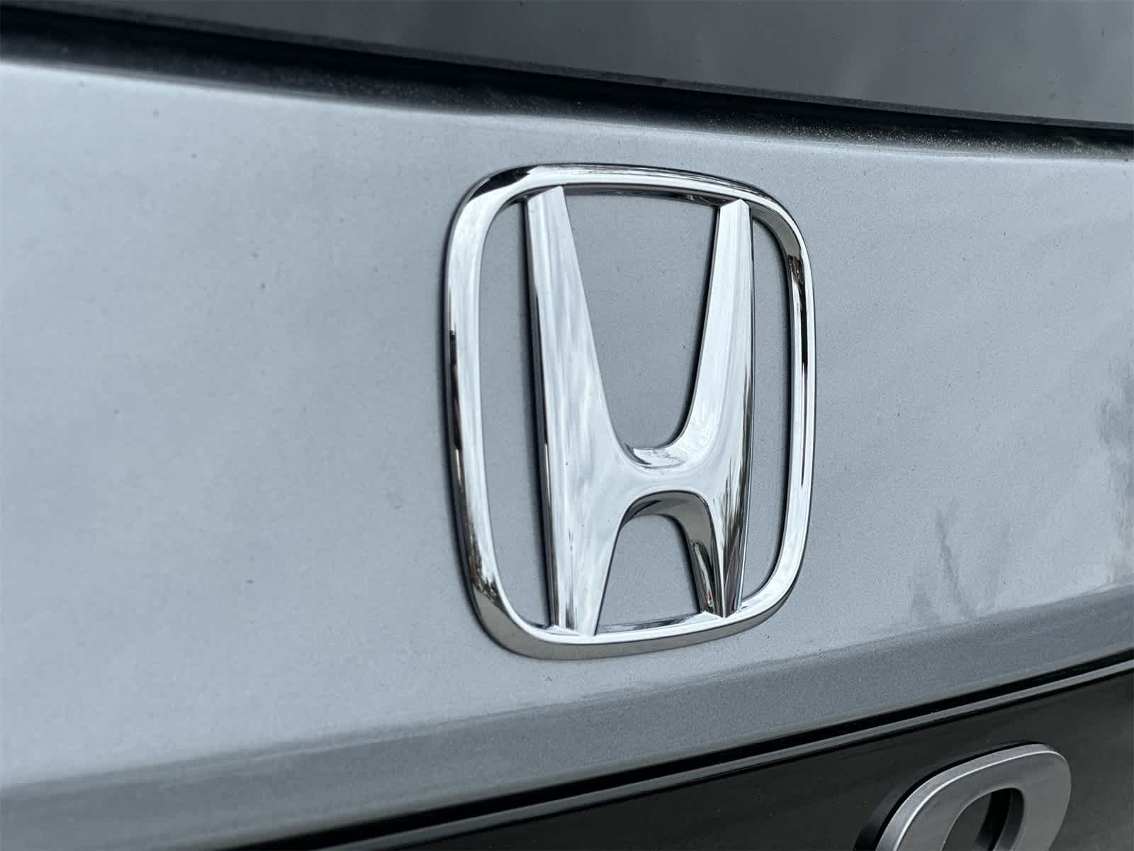 Thumbnail: 2026 Honda Pilot - 10