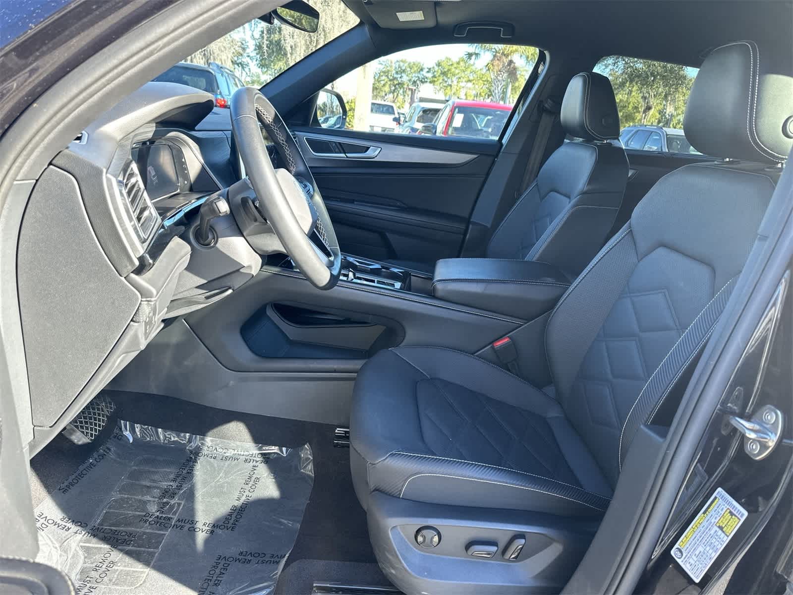 Thumbnail: 2024 Volkswagen Atlas - 13