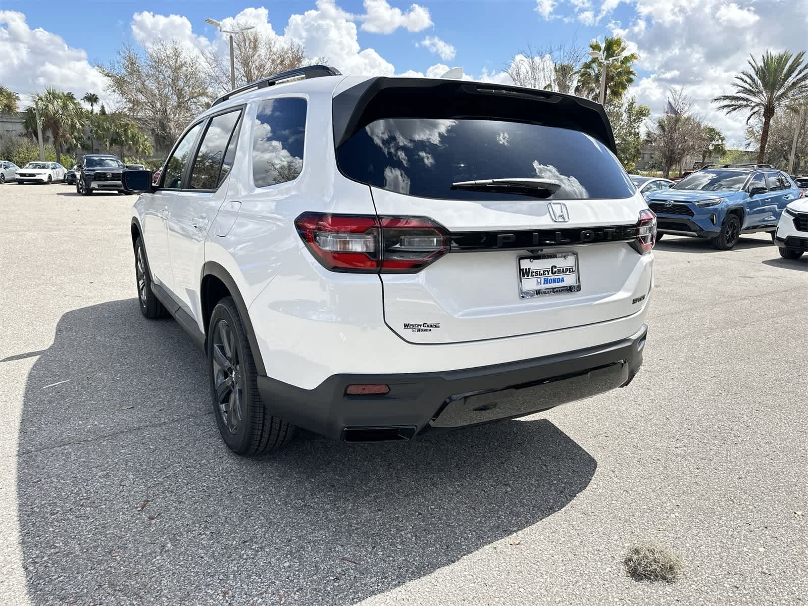 Thumbnail: 2026 Honda Pilot - 4