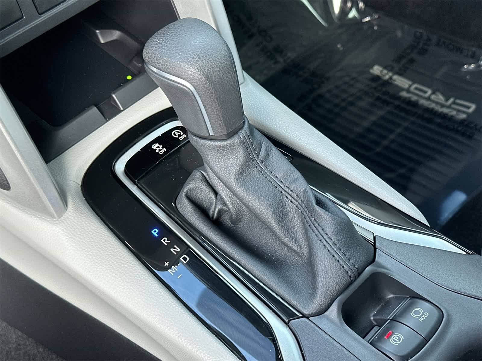 Thumbnail: 2025 Toyota Corolla Cross - 21