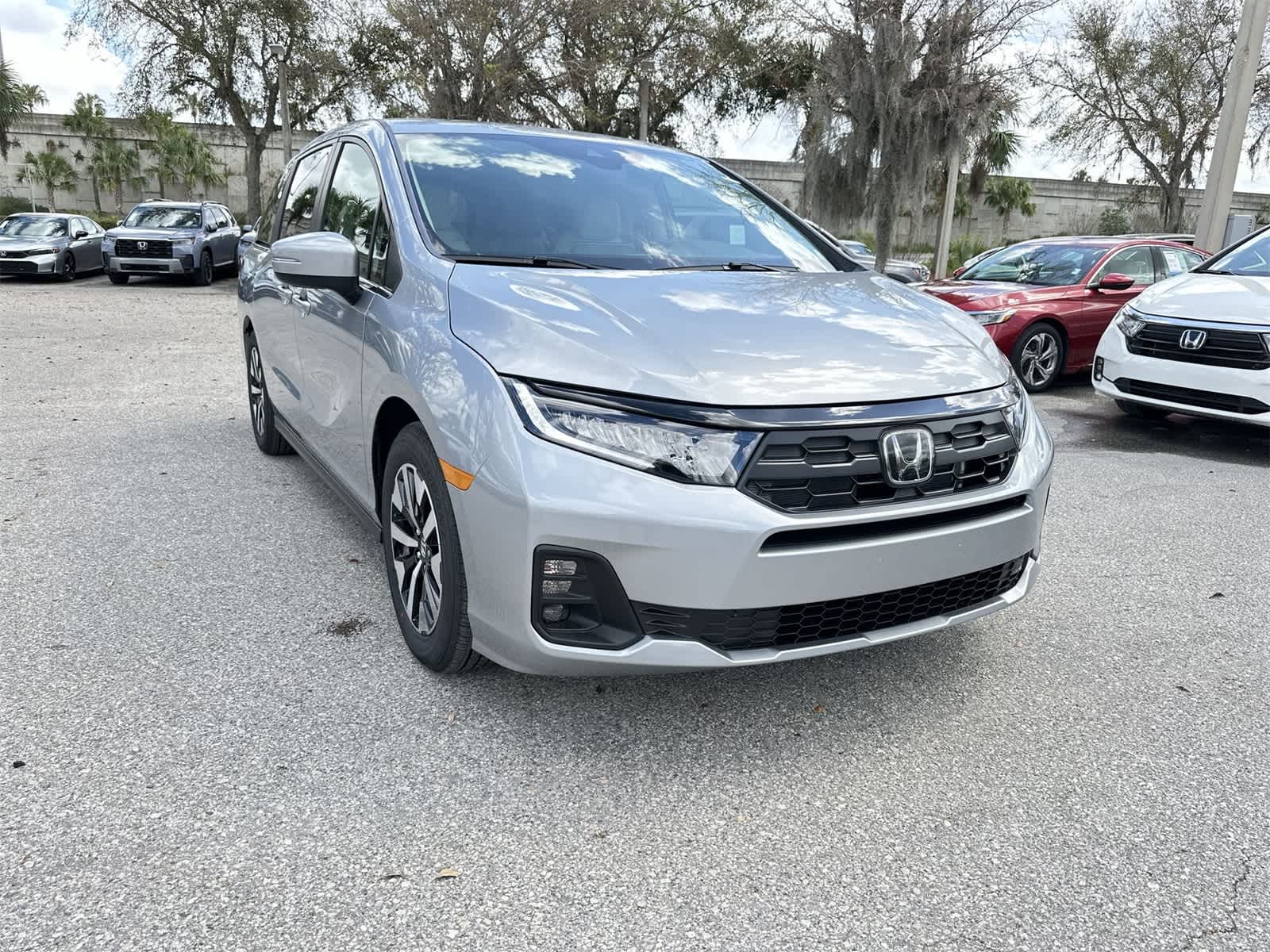 Thumbnail: 2026 Honda Odyssey - 8