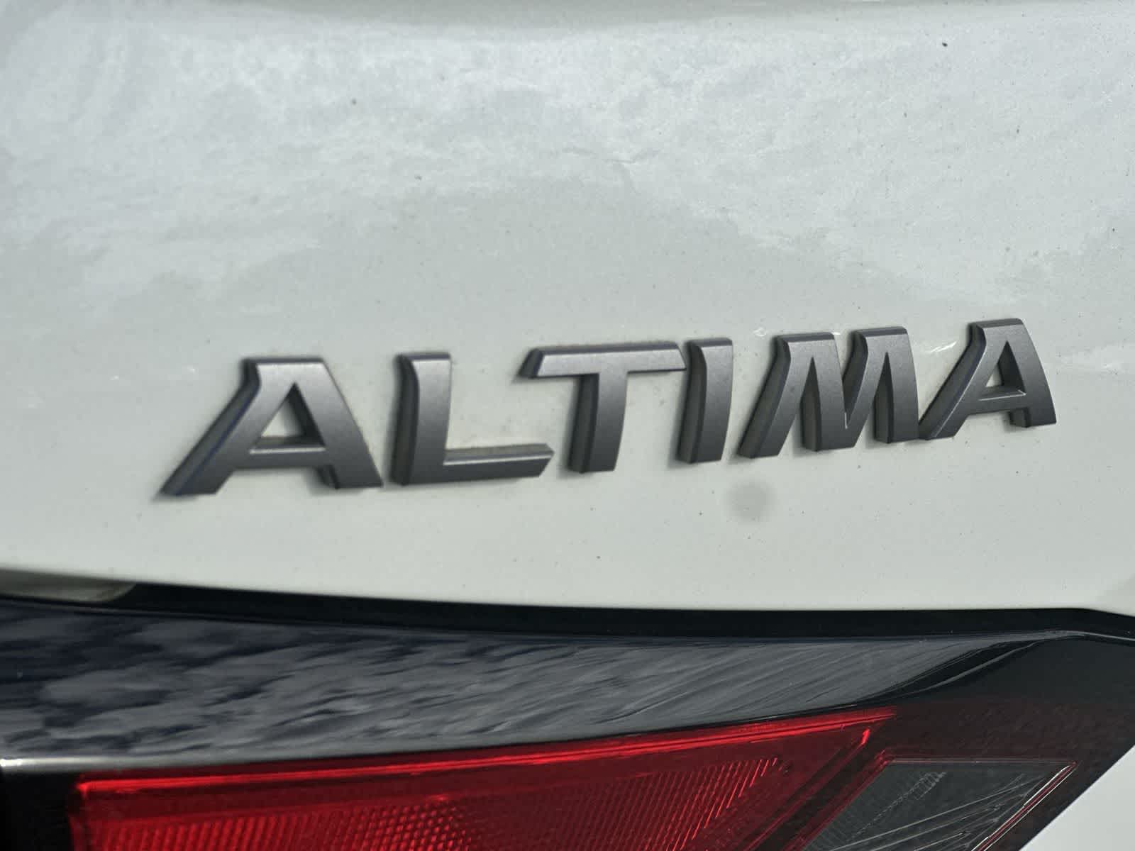 Thumbnail: 2024 Nissan Altima - 11