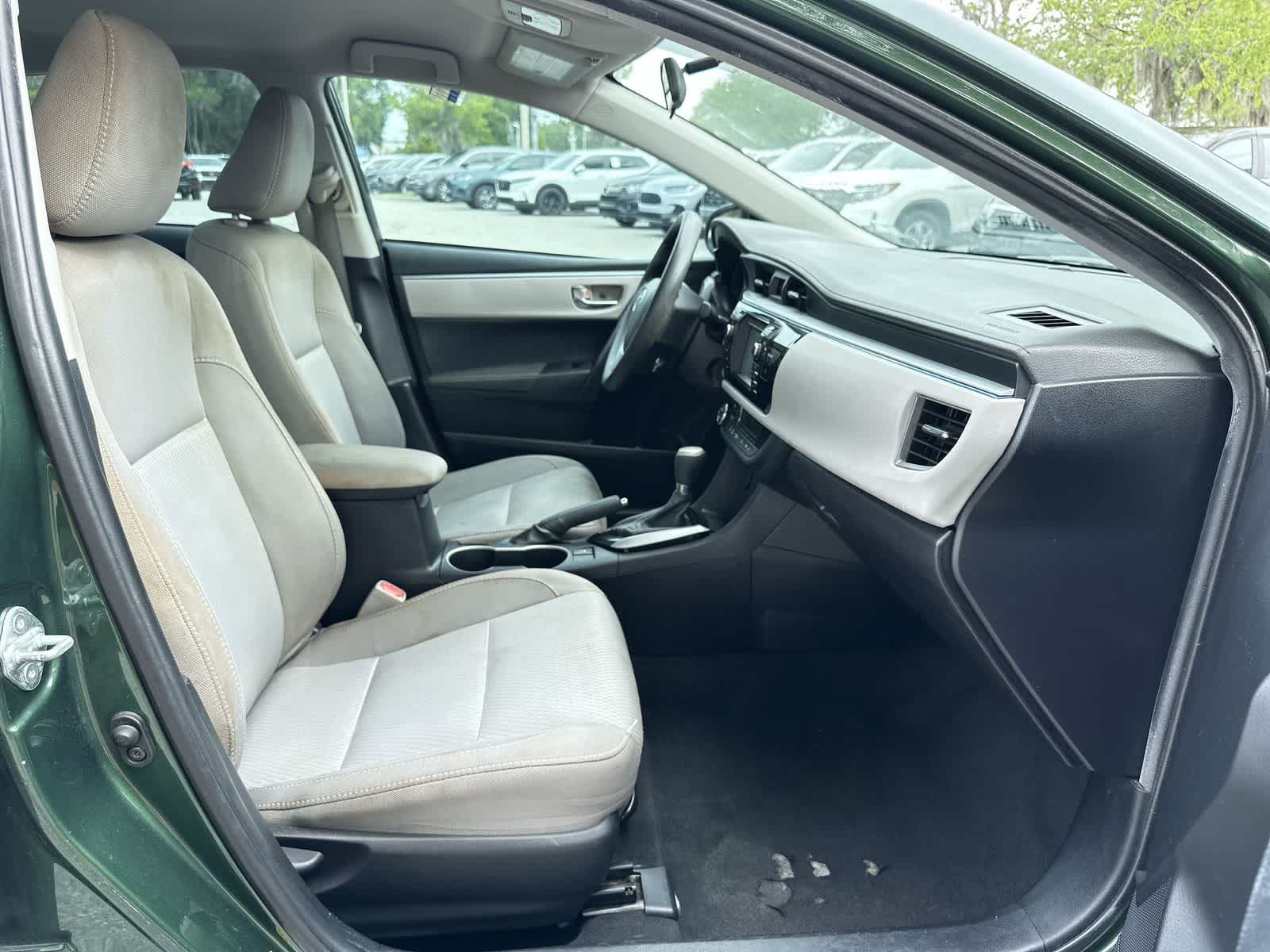 Thumbnail: 2016 Toyota Corolla - 17