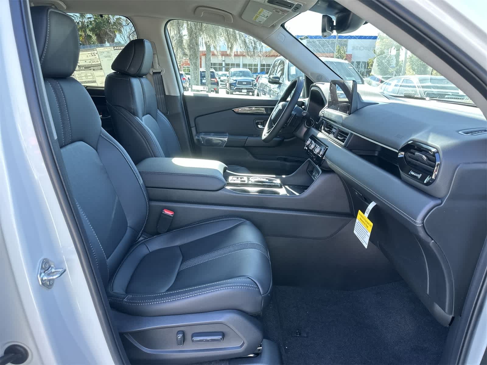 Thumbnail: 2026 Honda Pilot - 17