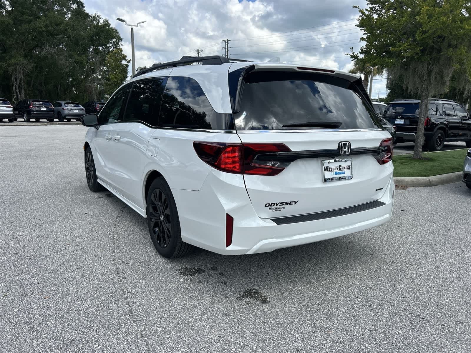 Thumbnail: 2026 Honda Odyssey - 4