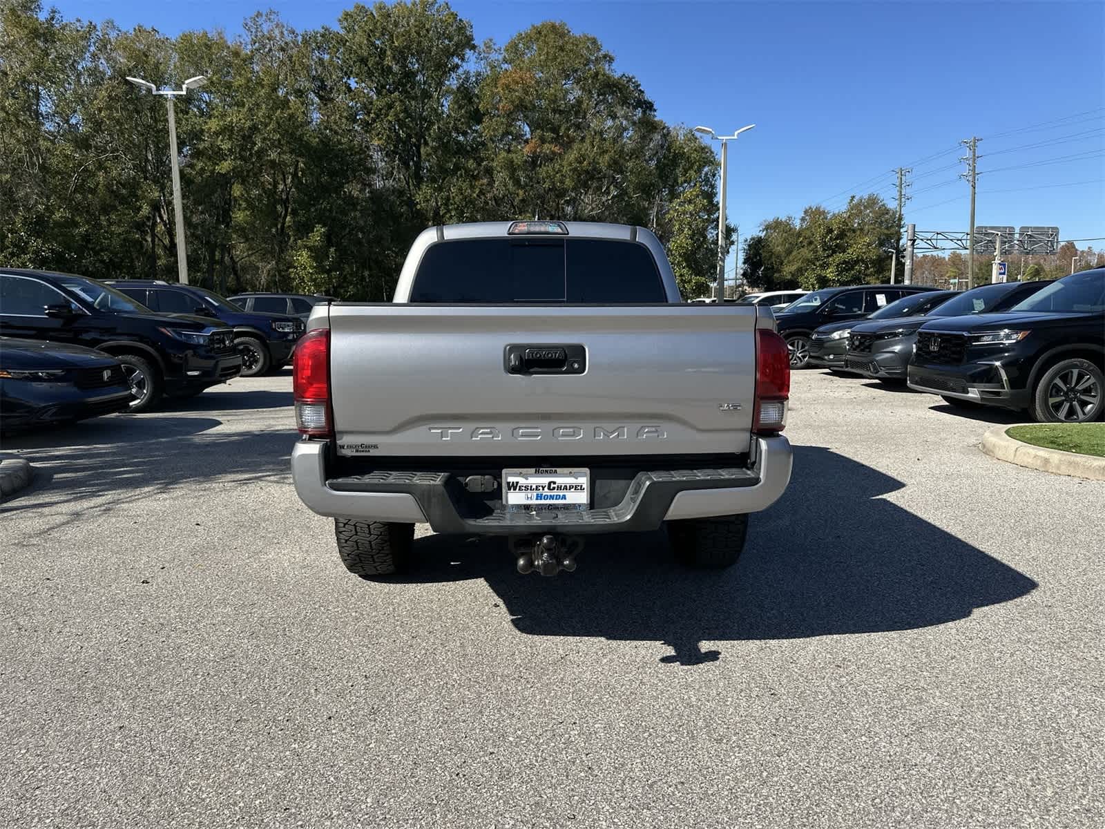 Thumbnail: 2018 Toyota Tacoma - 5