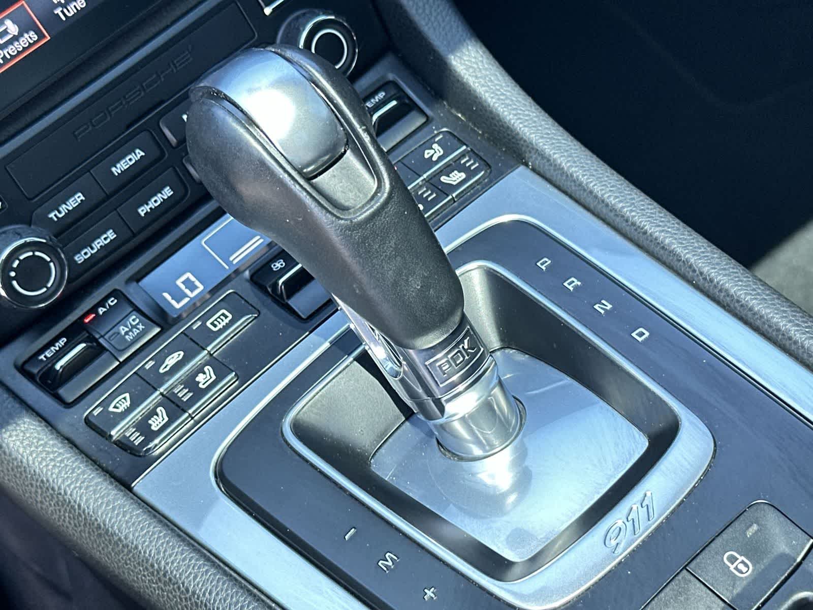 Thumbnail: 2017 Porsche 911 - 21