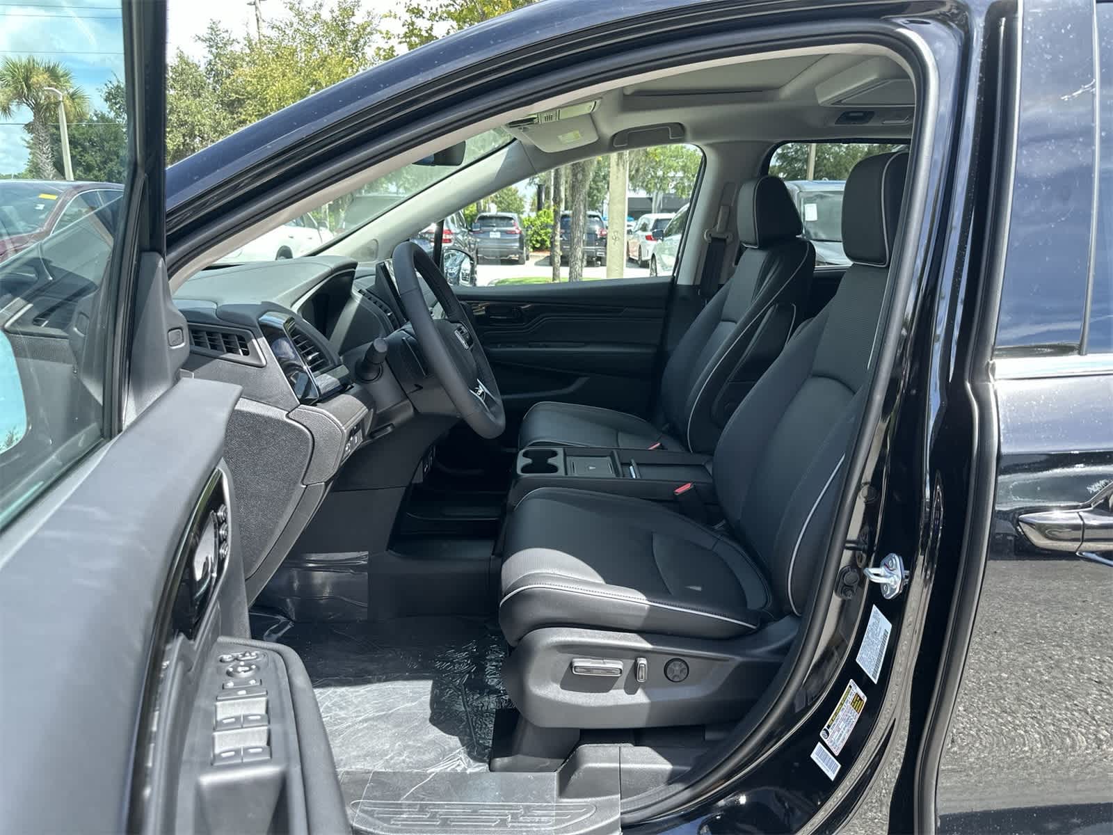 Thumbnail: 2026 Honda Odyssey - 2
