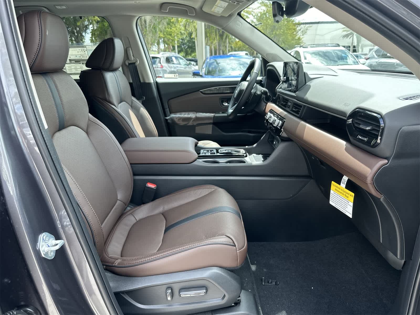 Thumbnail: 2025 Honda Pilot - 17