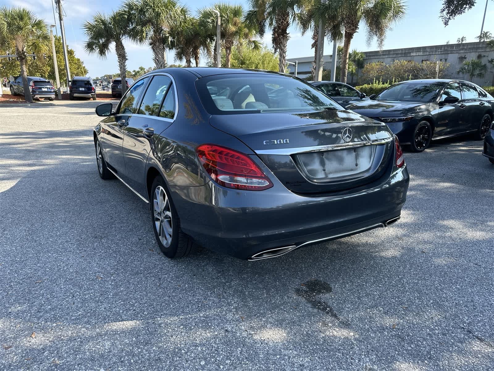 Thumbnail: 2015 Mercedes-Benz C-Class - 4