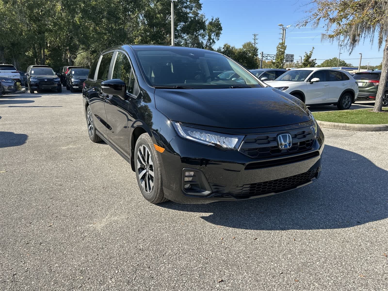 Thumbnail: 2026 Honda Odyssey - 8