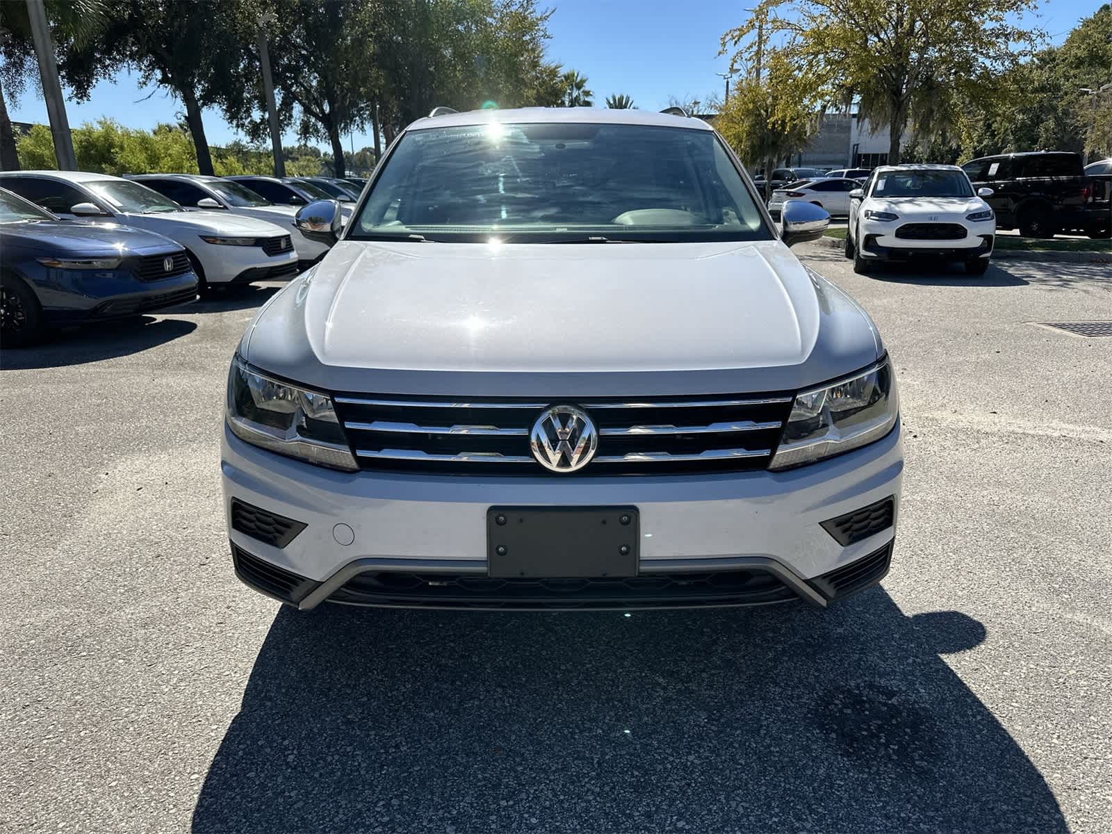 Thumbnail: 2019 Volkswagen Tiguan - 9