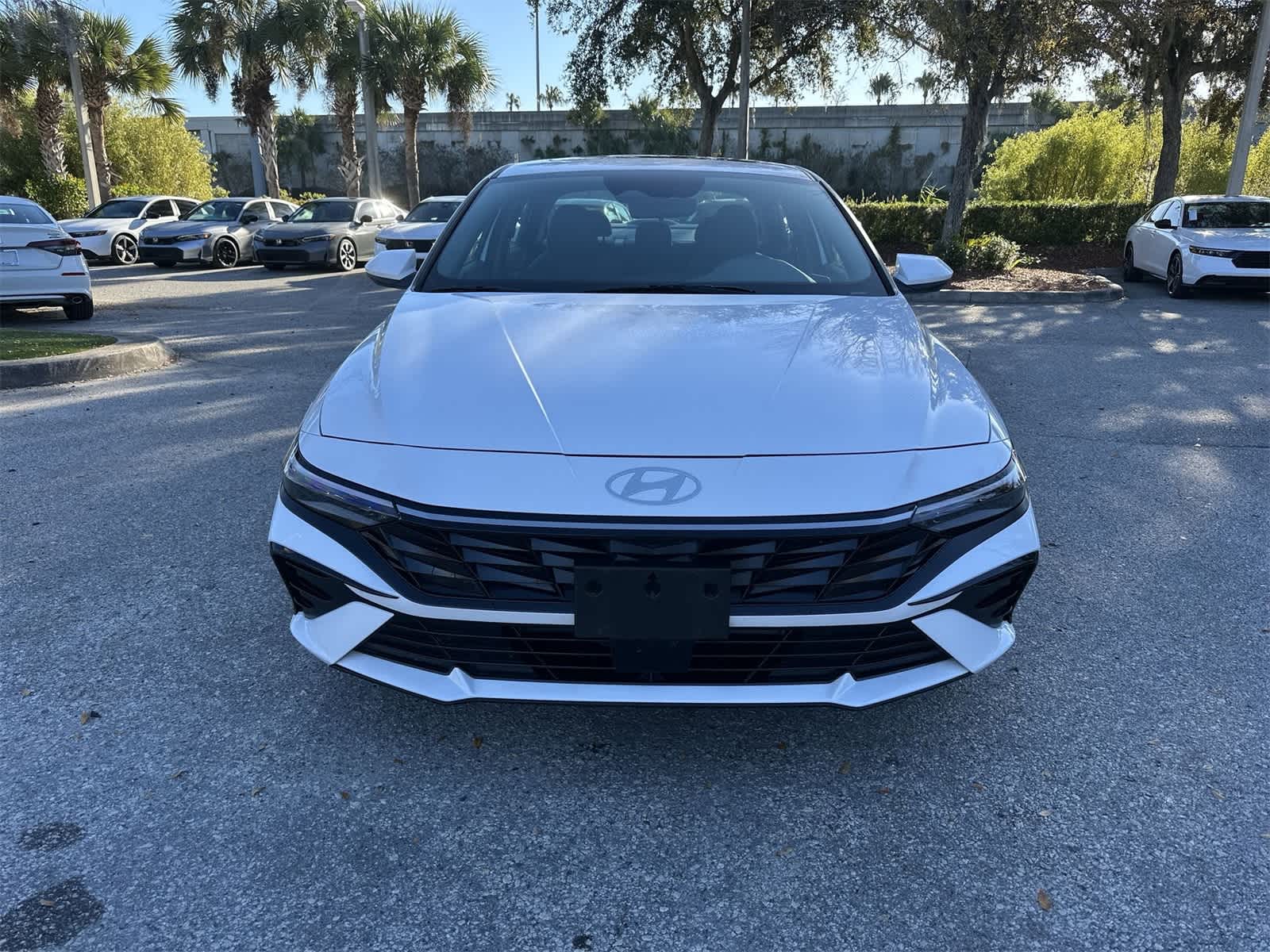 Thumbnail: 2025 Hyundai Elantra - 9