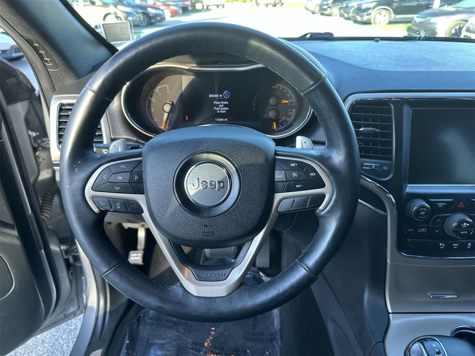 Thumbnail: 2014 Jeep Grand Cherokee - 17