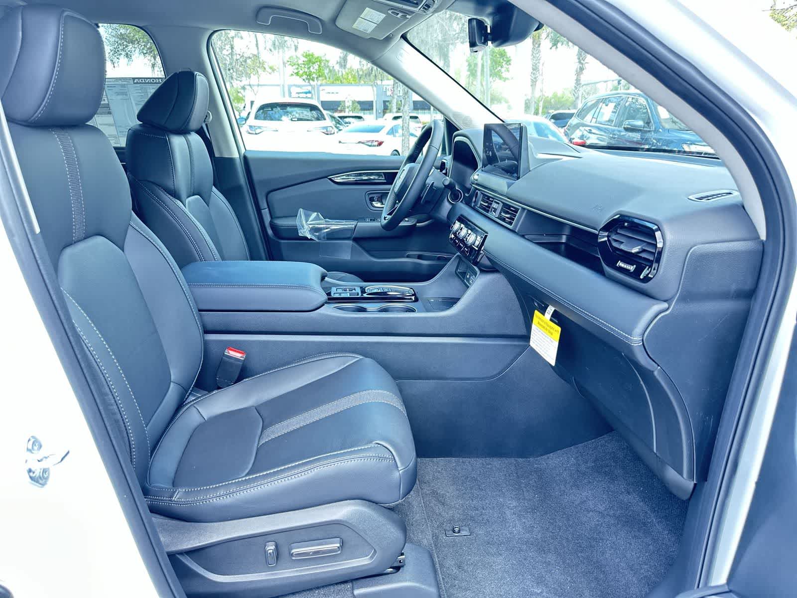 Thumbnail: 2026 Honda Pilot - 17