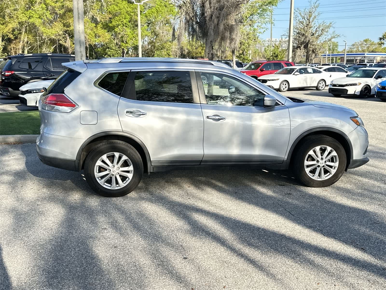 Thumbnail: 2015 Nissan Rogue - 7